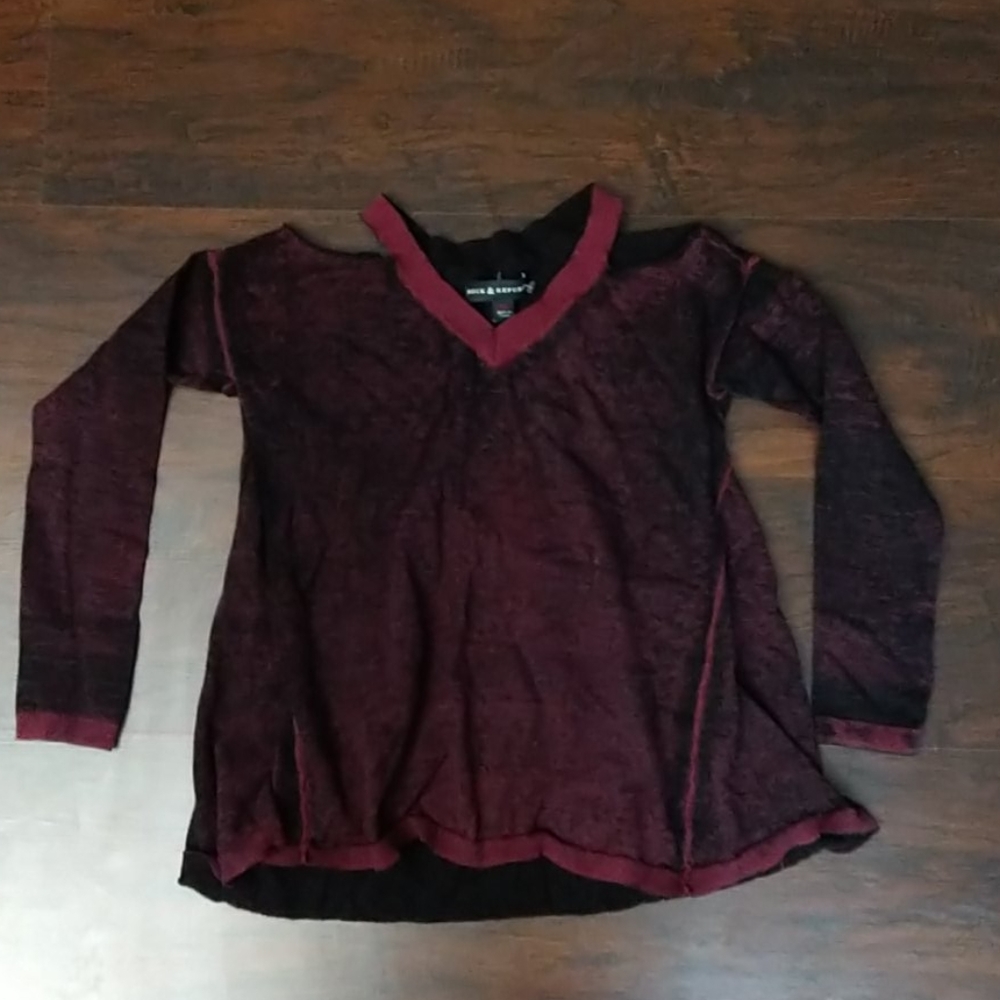 Rock & Republic Cold Shoulder red sweater
